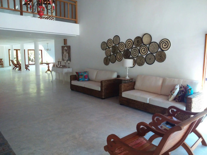 Anga Beach Hotel