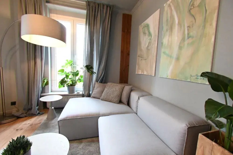 Cheap Luxury Stay From 50 Pppn