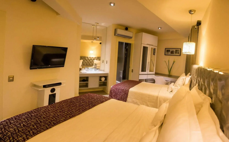 Awqa Classic Hotell