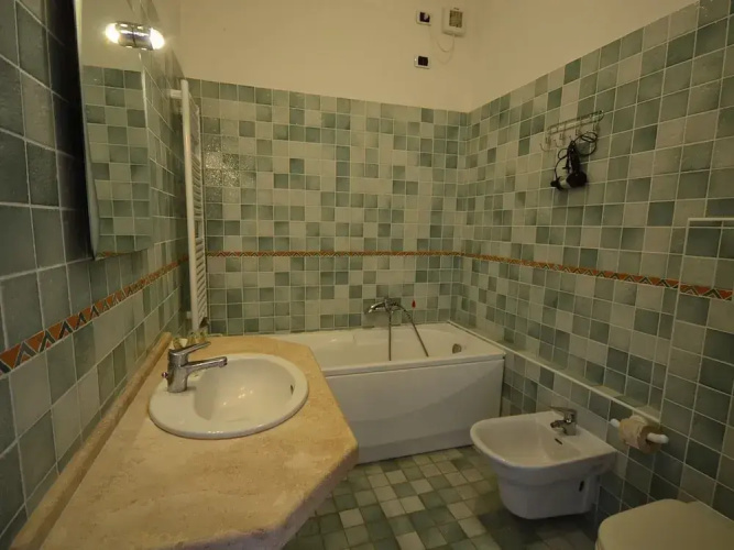 Villa in Alghero With Pool & Near Town