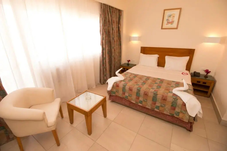 Hapi Hotel