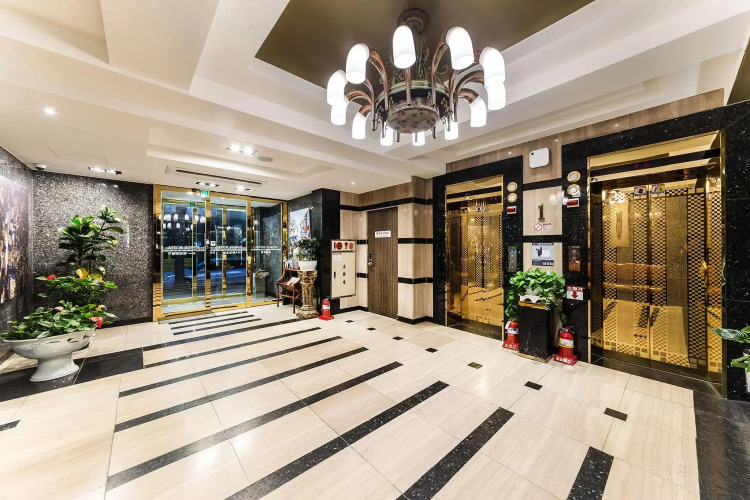 Kobos HotelOver view