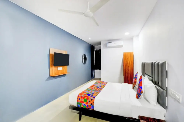 Fabhotel Lorwen