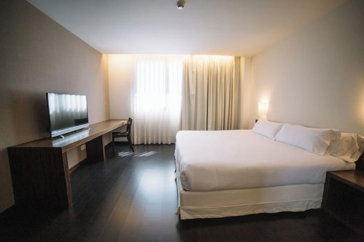 Standard Suite