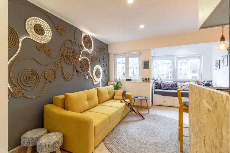 FestivalStreet Apartment