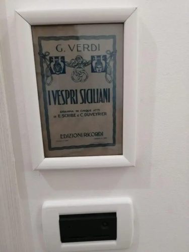 Opera Boutique Rooms