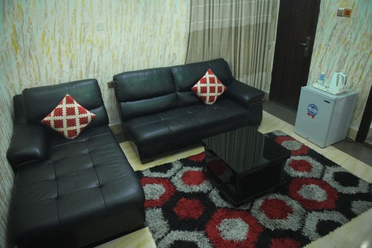 Business Single Apartment