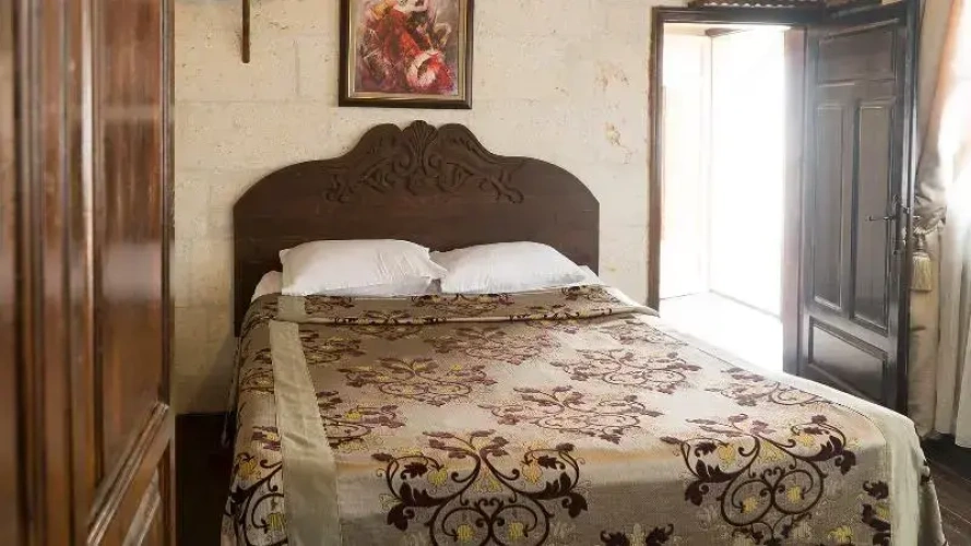 Standard Double room with view