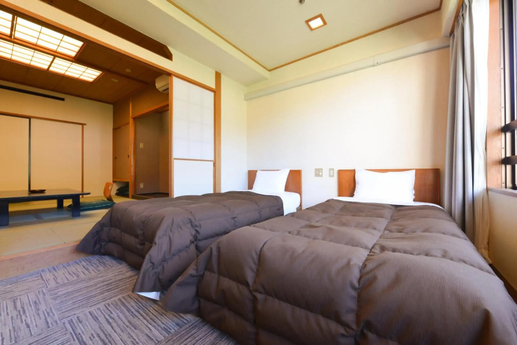 Ooedo Onsen Monogatari Hotel Kinugawa Gyoen