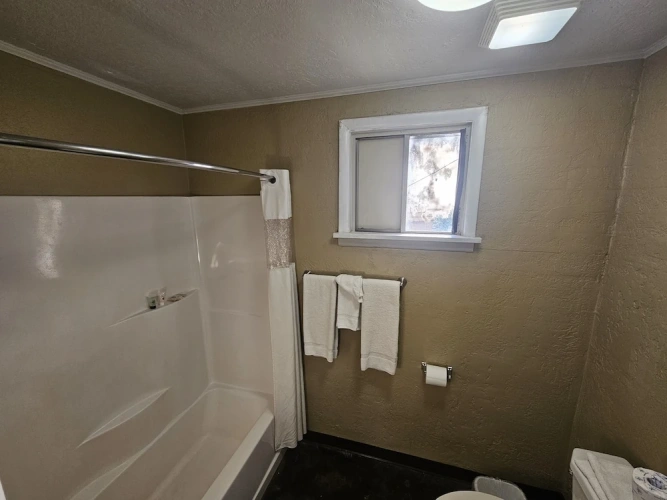 Classic Quadruple room