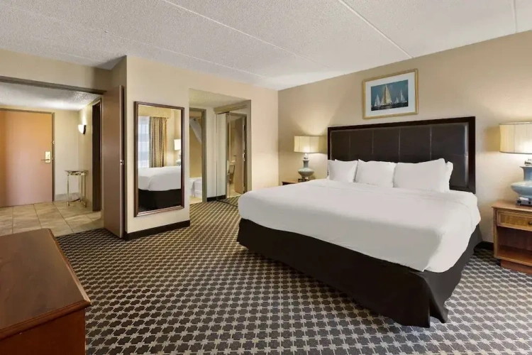 Double Suite