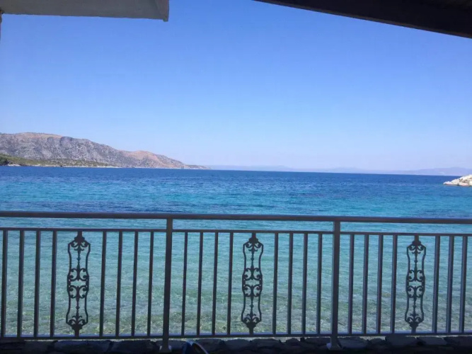 Villa Glyfos