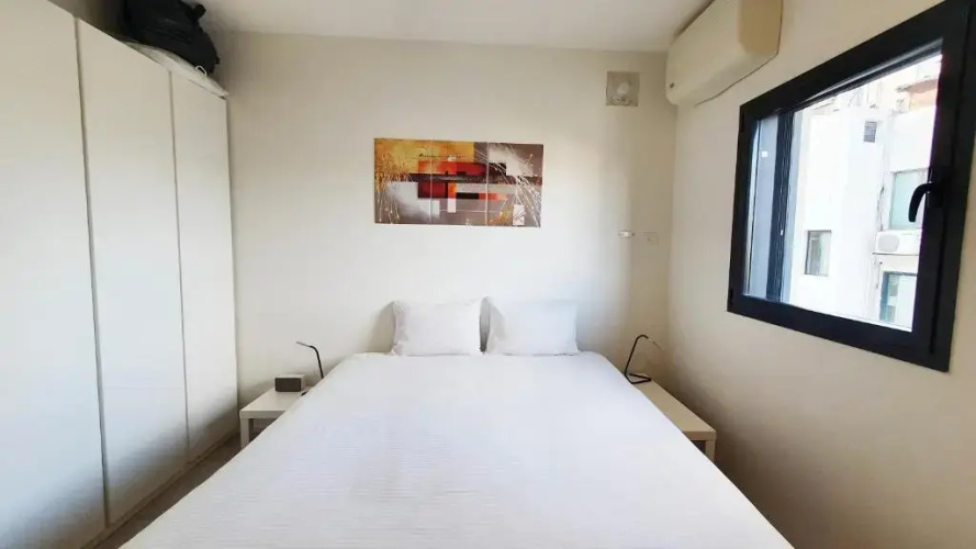Design 1 Bdr Apartment Beach Side #TL53