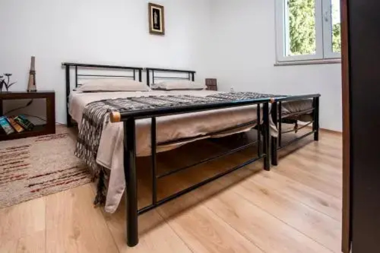 Pimlico Apartment