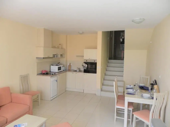2 Bedrooms Villa