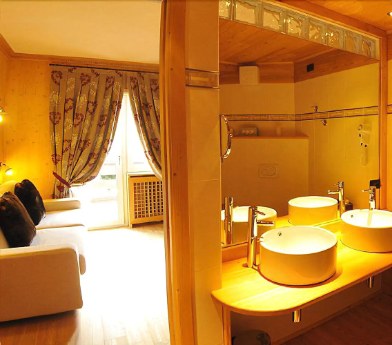 Hotel Baita Dei Pini