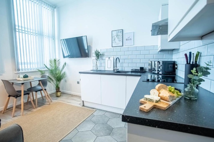 Deluxe Apartment
