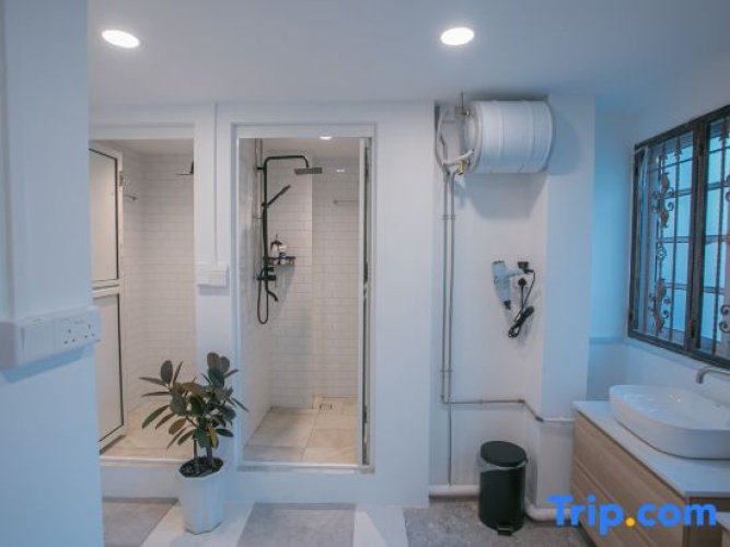Bluewaters Collab Quarters