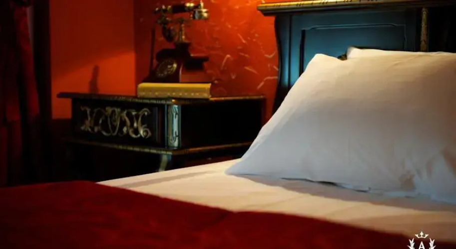 Hotel Ambassador