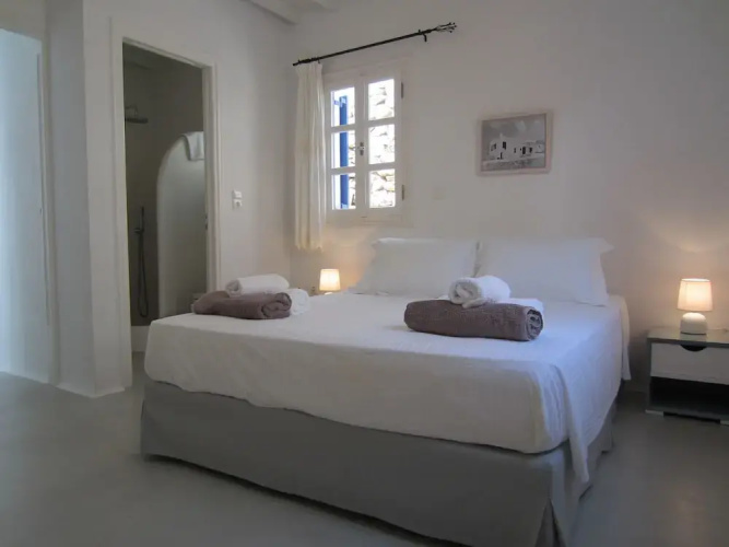 Mykonos Scorpion Beachfront Suites
