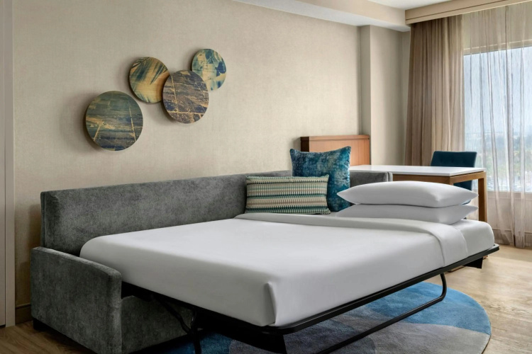Anaheim Marriott Suites photo 8