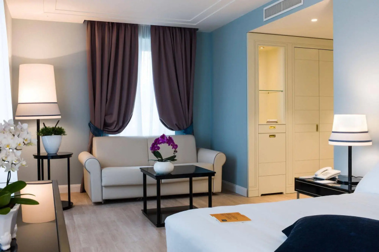 Hotel Turin Palace