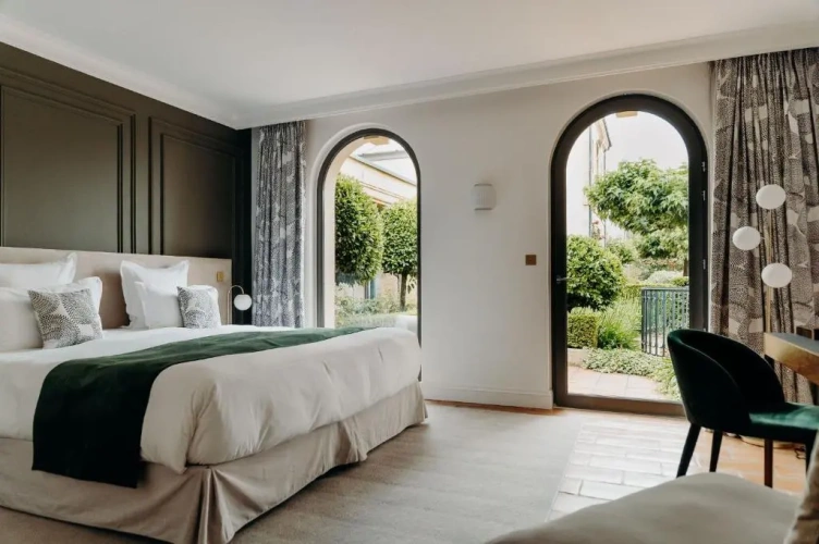 Deluxe Single room