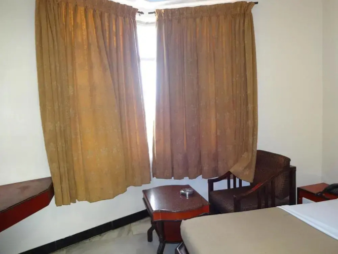 Hotel Naveen