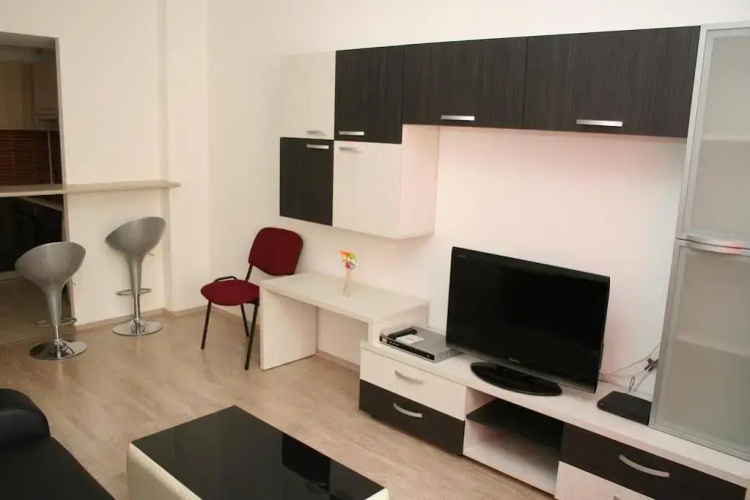 Top Rooms Aparthotel