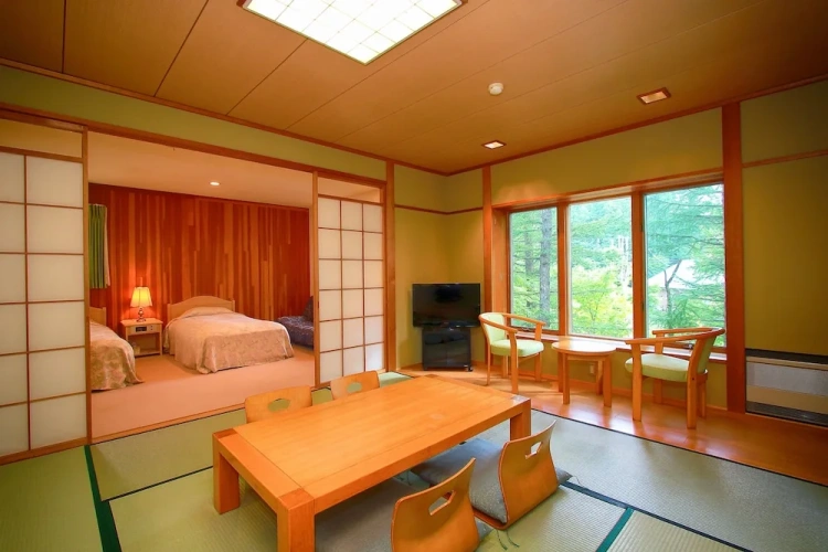 Deluxe Family room