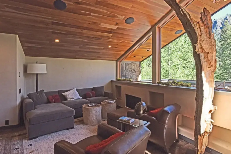 Alpine Meadows Chalet