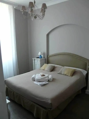 Standard Double room with view
