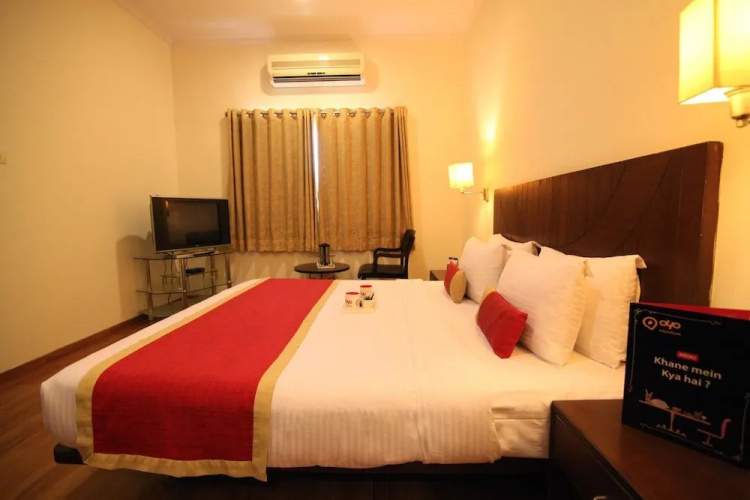 OYO 1920 Hotel Bella Vista