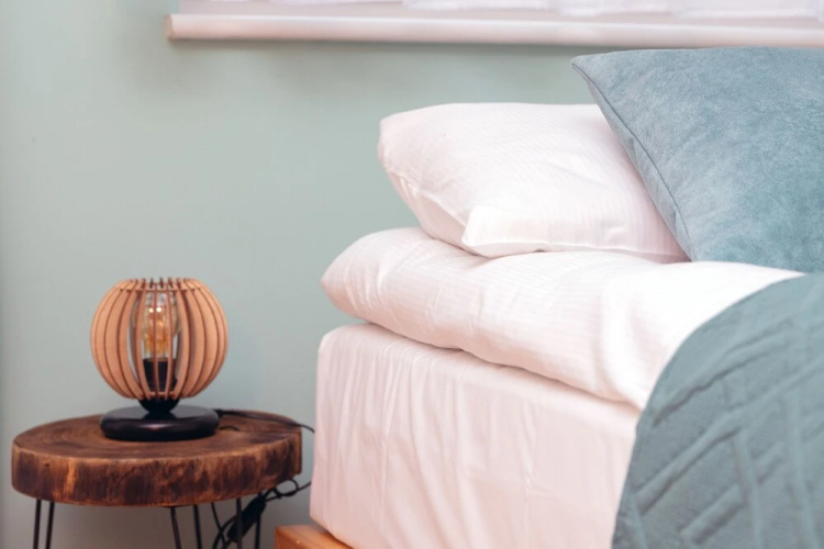 Subtle and Cosy Studio by Renters