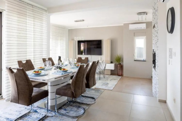 Luxury villa Mia