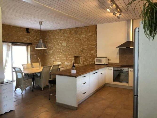 3 Bedrooms Cottage