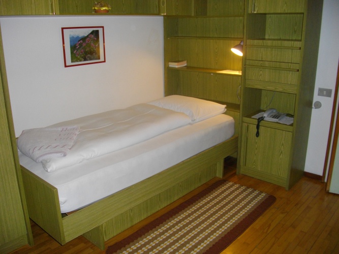 Standard Single room