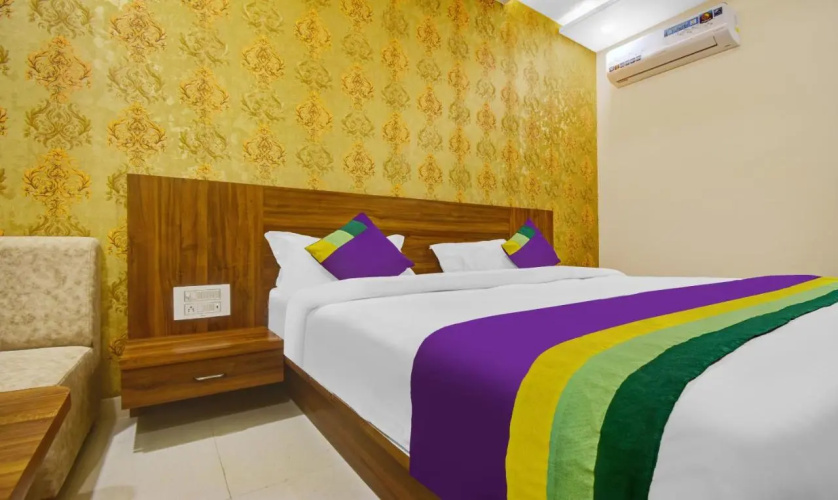 Treebo Tryst Hotel Royal Amar