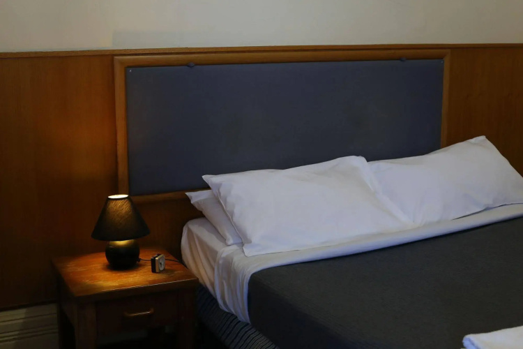 Holiday Lodge Hotel