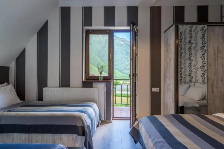 Standard Quadruple room