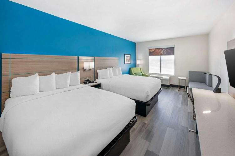 Best Western Plus Executive Residency Carlsbad Hotel
