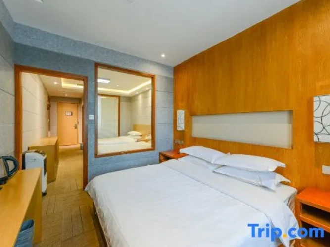 Triple Suite