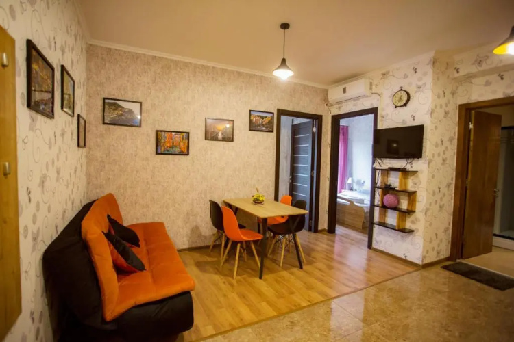 Apartment Art Django Old Avlabari