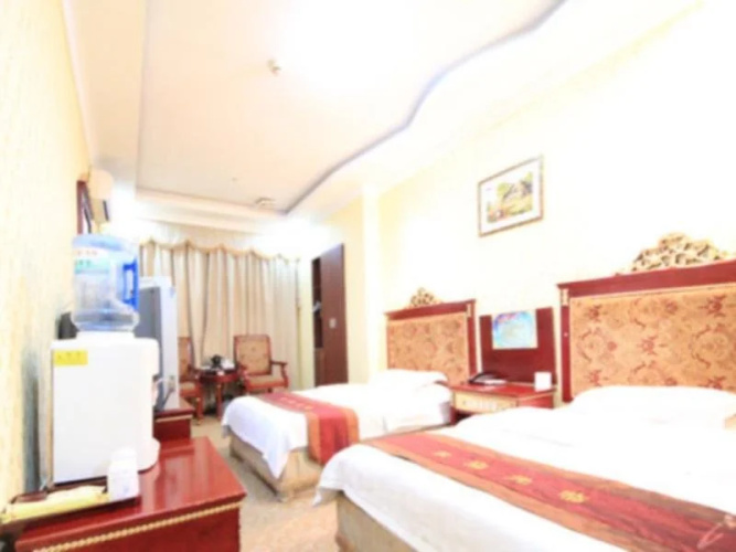 Jilv Hotel (Huashi)