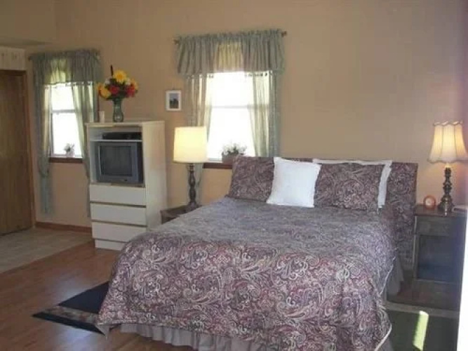 Heritage Country Inn