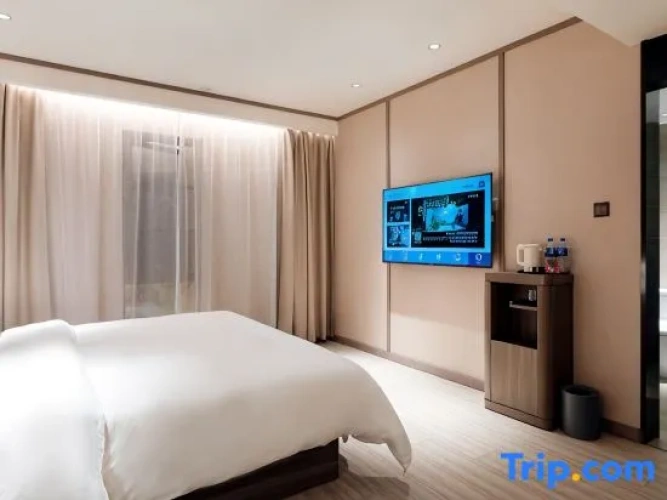 Standard Double room with view