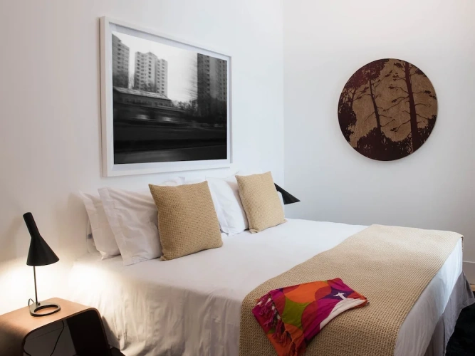 2 Bedrooms Apartment