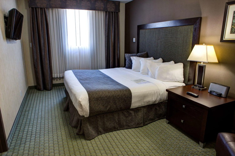 Coast Lethbridge Hotel & Conference Centre