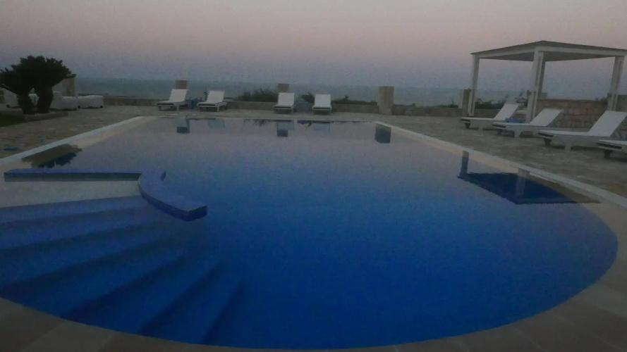 Agnanti Suites