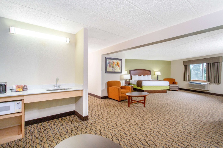 Guest rooms